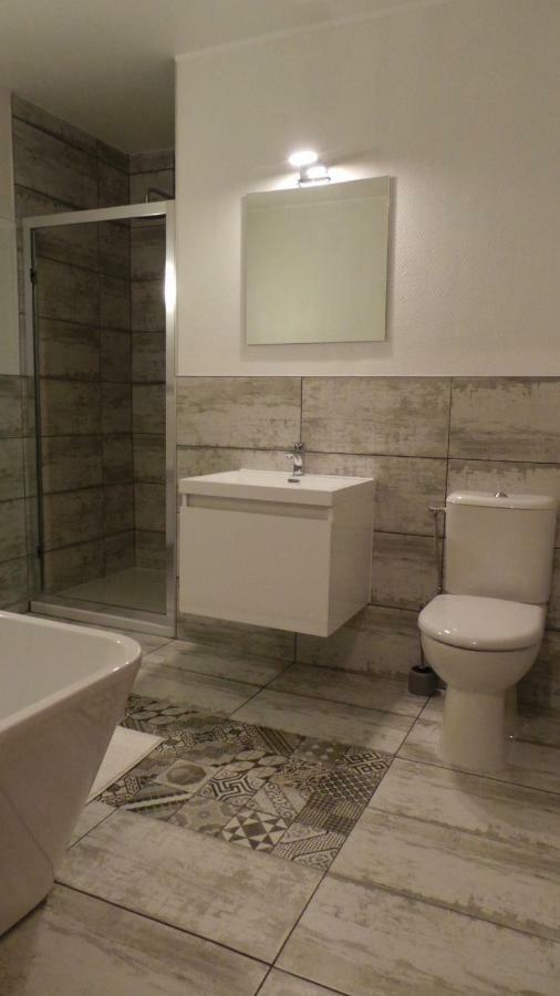 Number9 - Now With Air Conditioned Rooms Carlipa Exteriör bild